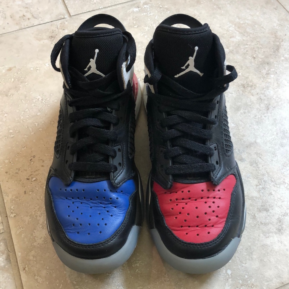 Youth/kids Nike Air Jordan Mars 270